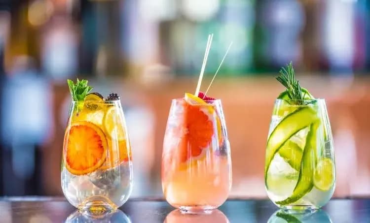 Najlepsze napoje na lato: odkryj drink of summer, które musisz spróbować