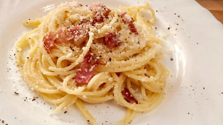 Szybkie spaghetti carbonara Winiary - łatwy przepis i składniki